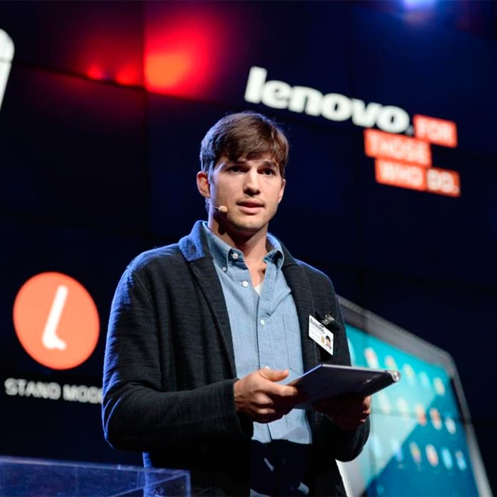 Artistas que colaboran con la tecnología