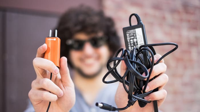 Dart el cargador para laptop más pequeño