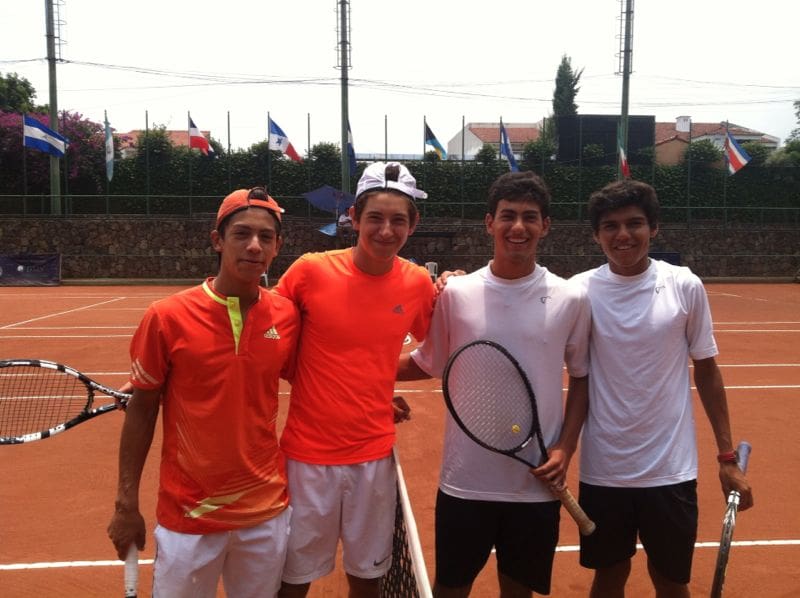 Equipo de Tenis Telcel