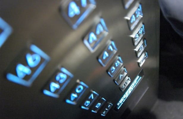 Hitachi desarrolla el elevador más rápido