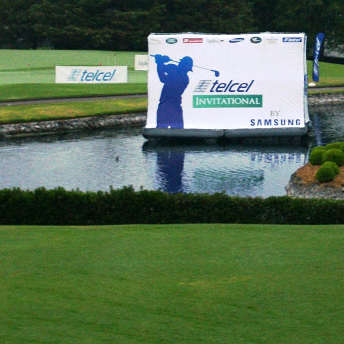 Además, todos los asistentes recibieron trofeos grabados y personalizados, elaborados por los reconocidos Talleres de los Ballesteros.