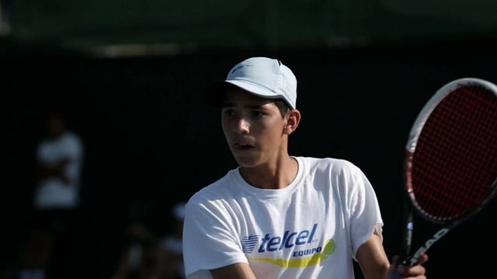 Equipo de Tenis Telcel