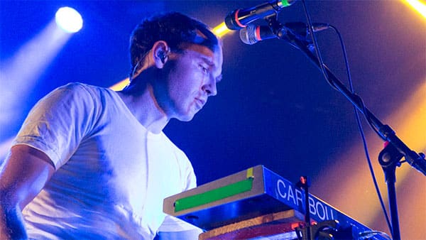 Caribou-live