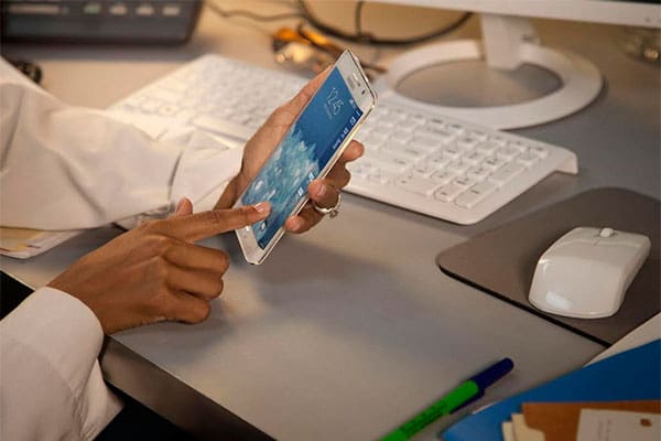 galaxy-note-4-lector-de-huellas-4