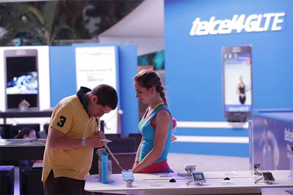 stand-telcel-samsung