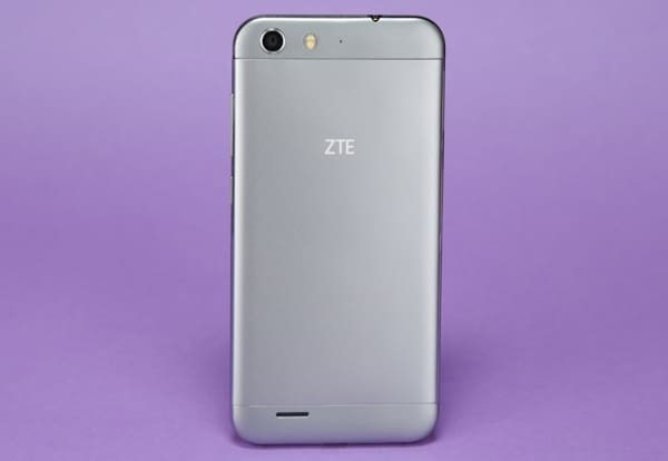 ZTE Blade V6