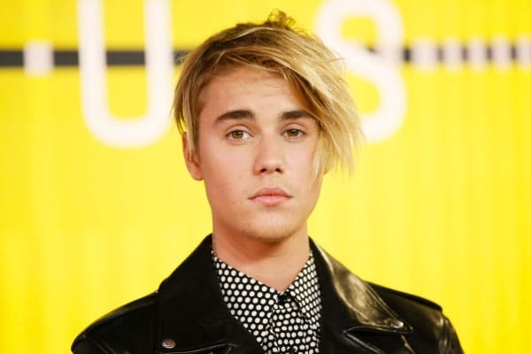justin-biebes-mtv-awards