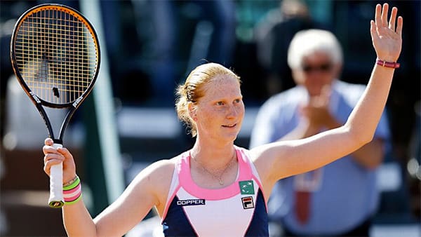 ALISON-VAN-UYTVANCK