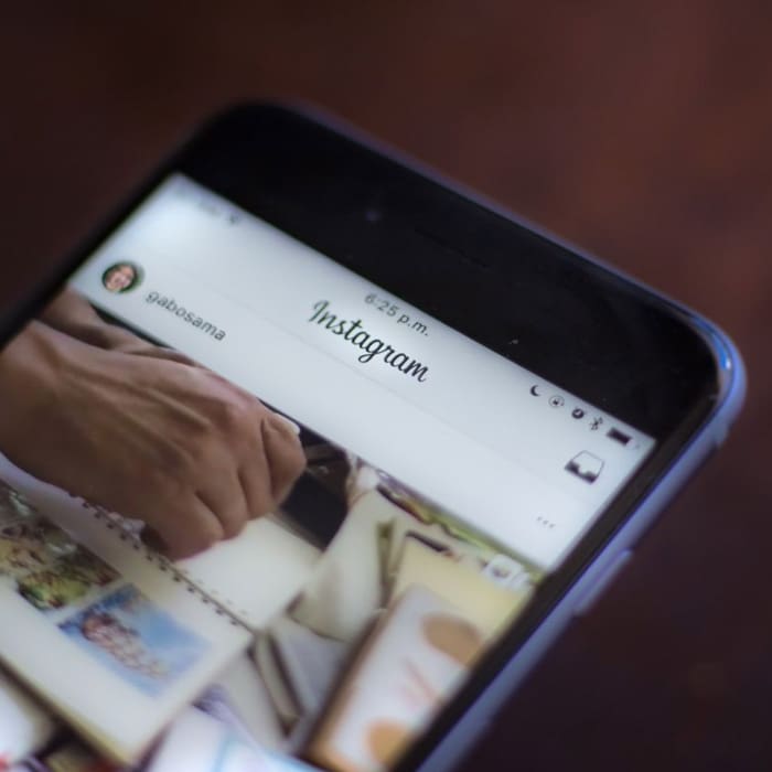 Instagram Smartphone