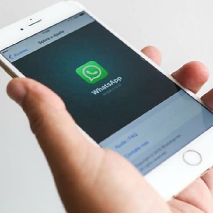 Elimina contactos de WhatsApp