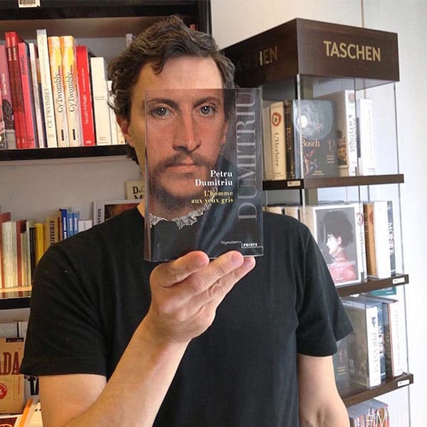 #BookFace