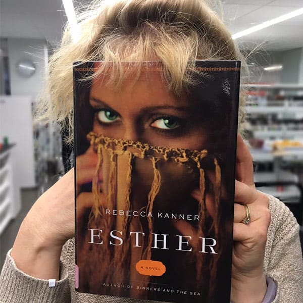 #BookFace