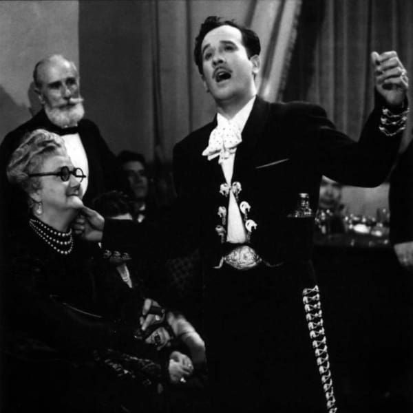 los tres garcia con pedro infante