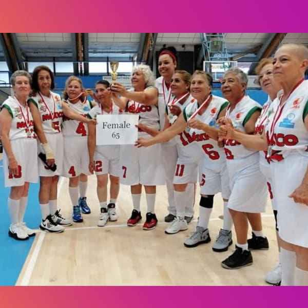 abuelitas campeonas de basquetbol