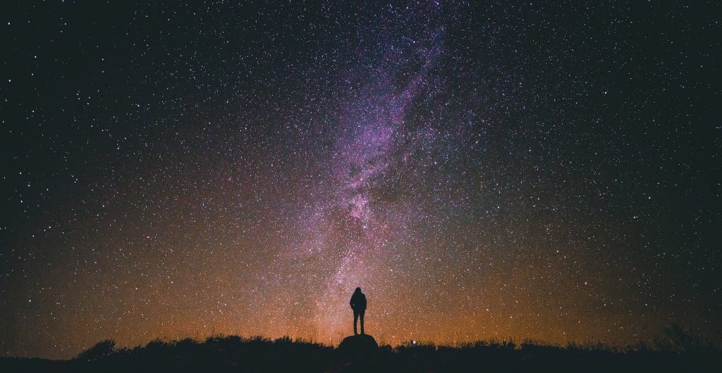 La verdad sobre el hallazgo de un universo paralelo donde el tiempo avanza hacia atrás. *Foto: Unsplash