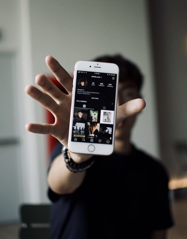 Cómo limpiar y desinfectar tu celular sin dañarlo