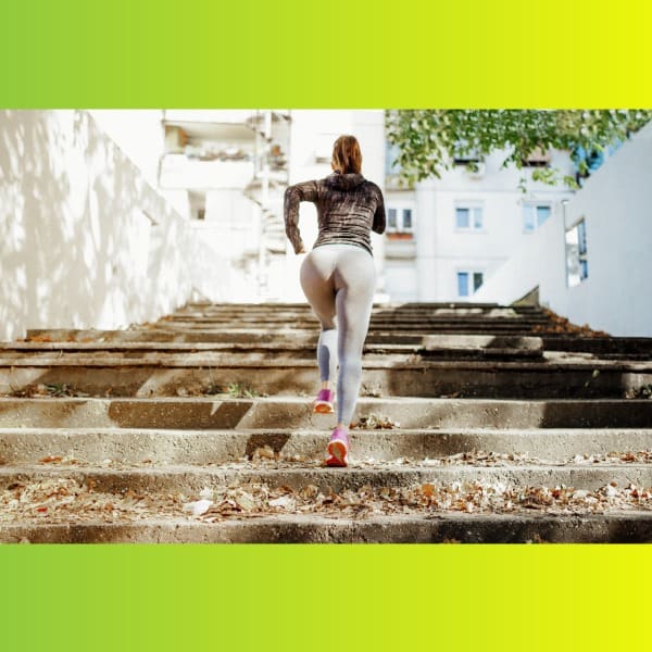 beneficios de subir escaleras