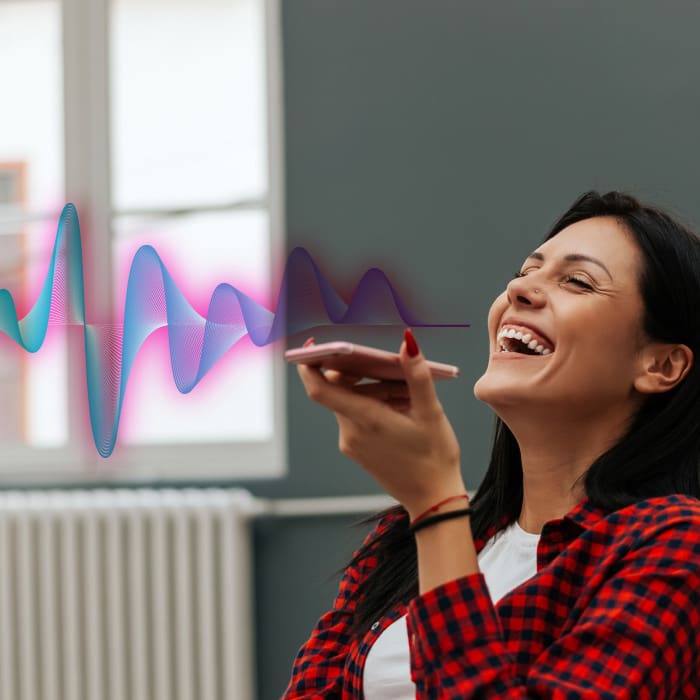 como mandar audios en whatsapp sin tocar el celular