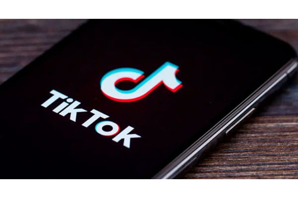 Instagram Reels VS TikTok 