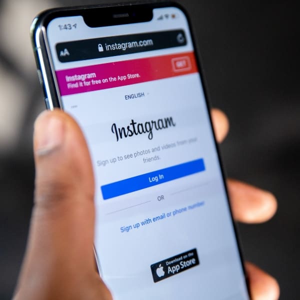 Interfaz de Instagram en celular