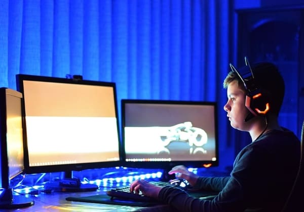 Gamer computadora Facebook Gaming niño 