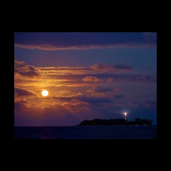 foto de la luna azul del 2020