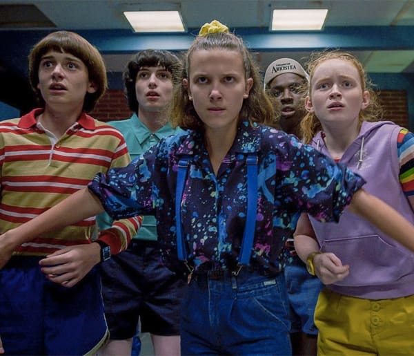 Stranger Things escena Eleven contra los demogorgons