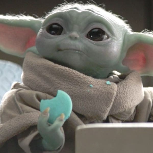 Bbay Yoda escena galletas The Mandalorian 