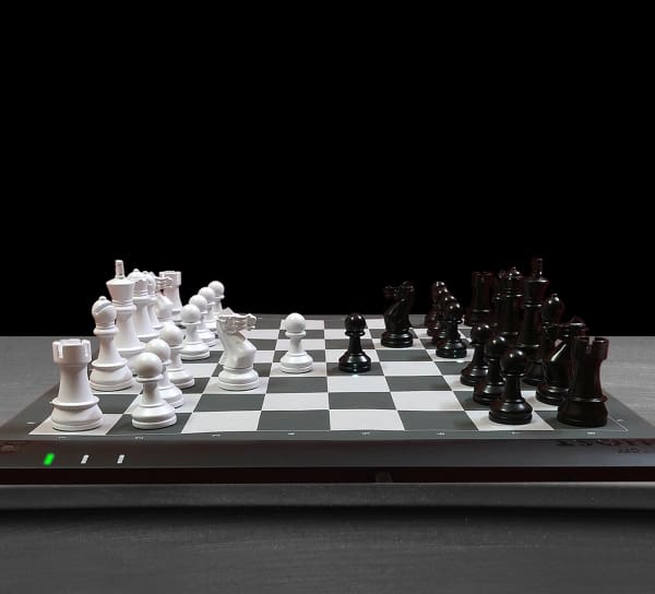Tablero de ajedrez inteligente CES 2021