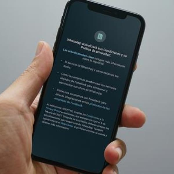 Políticas de seguridad y privacidad WhatsApp 