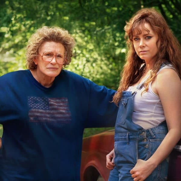 Hillybilly una elegía rural Glenn Close Amy Adams 
