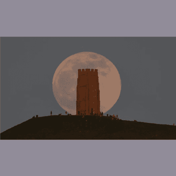 Superluna rosa Glastonbury Inglaterra