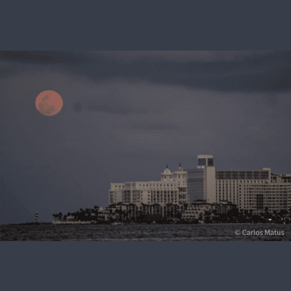 las mejores imágenes de la Superluna Rosa