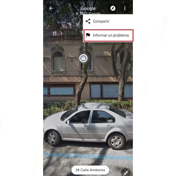 “Informar un problema” y después “Solicitar desenfocado”.
