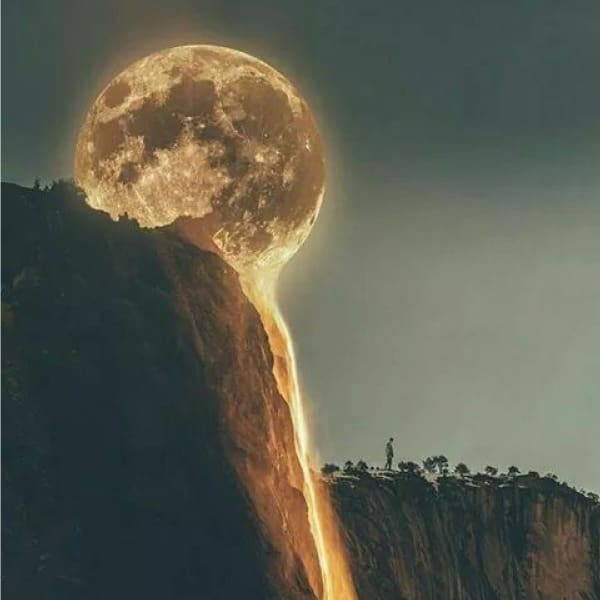 Qué es la Luna de Fresa - Blog Hola Telcel 