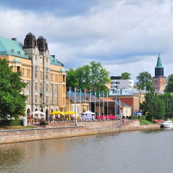 Ciudad de Finlandia, una de las más bellas de Europa en donde muchos pueden tomar vacaciones gratis.- Blog Hola Telcel 
