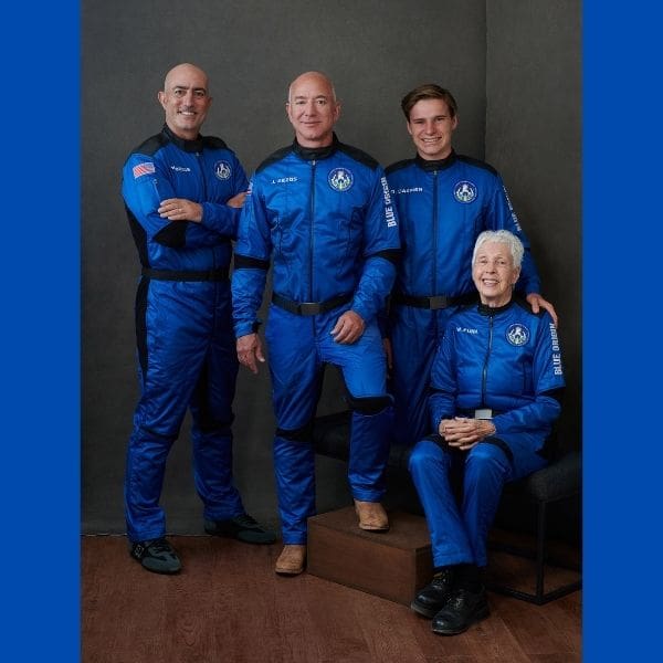 quiénes acompañaron a Jeff Bezos en su viaje al espacio - Blog Hola Telcel