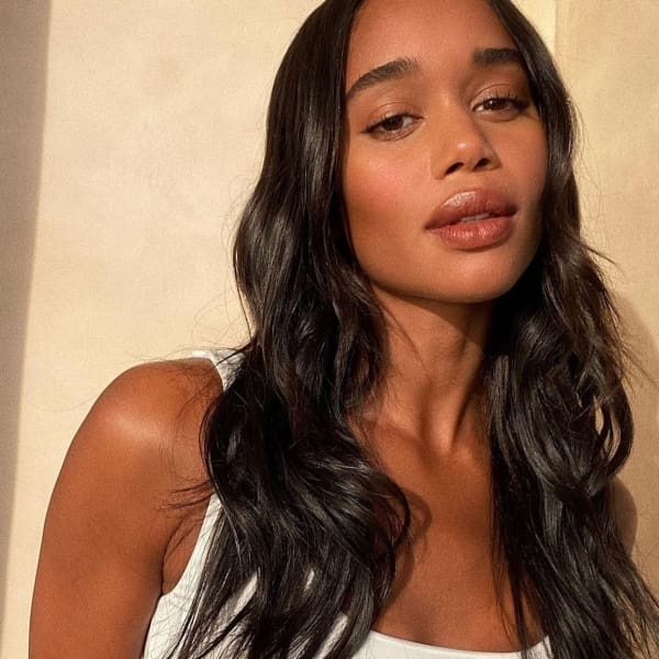 Laura Harrier es otra posible candidata para ser Emily en el live action de Tim Burton.- Blog Hola Telcel 