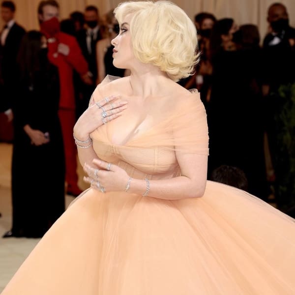 Billie Eilish y su impresionante vestido en el Met Gala 2021.- Blog Hola Telcel 