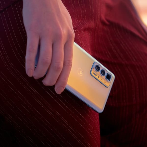 Conoce las cualidades del nuevo Motorola Edge 20 Pro disponible en la Tienda en línea Telcel.- Blog Hola Telcel 