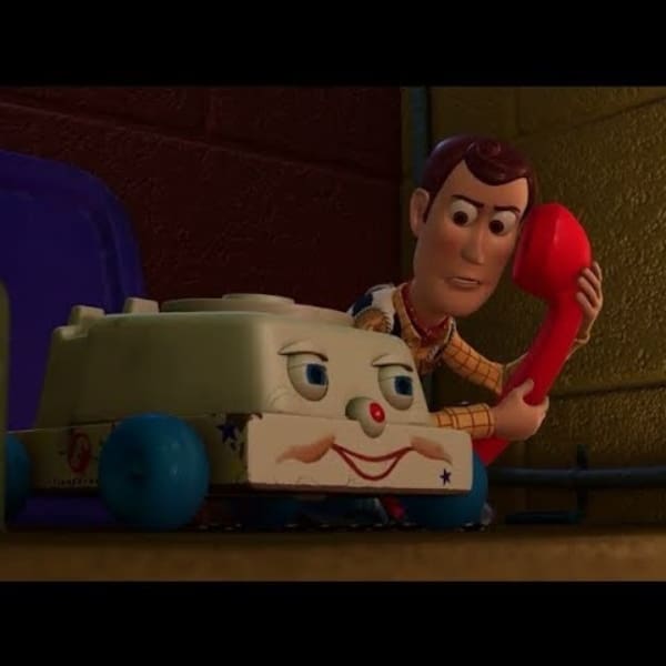El clásico teléfono juguete de Fisher Price que formó parte de Toy Story 3 ahora se vuelve real.- Blog Hola Telcel 