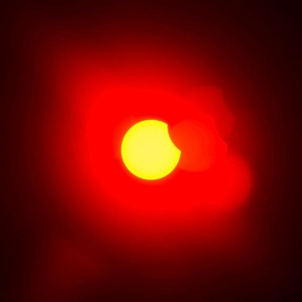 El eclipse lunar de noviembre iluminará la Luna de color rojo o púrpura.- Blog Hola Telcel 