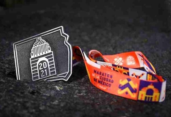 Medalla Maratón CDMX Telcel 2021.- Blog Hola Telcel 