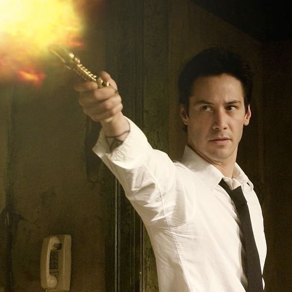 Keanu Reeves en Constantine, estrenada en 2005, podría tener una secuela.- Blog Hola Telcel 