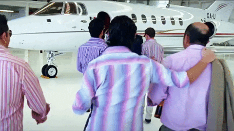 Luis Gerardo Méndez como Javi Noble en Nosotros los nobles, inspiración del remake Ricos y malcriados.- Blog Hola Telcel 