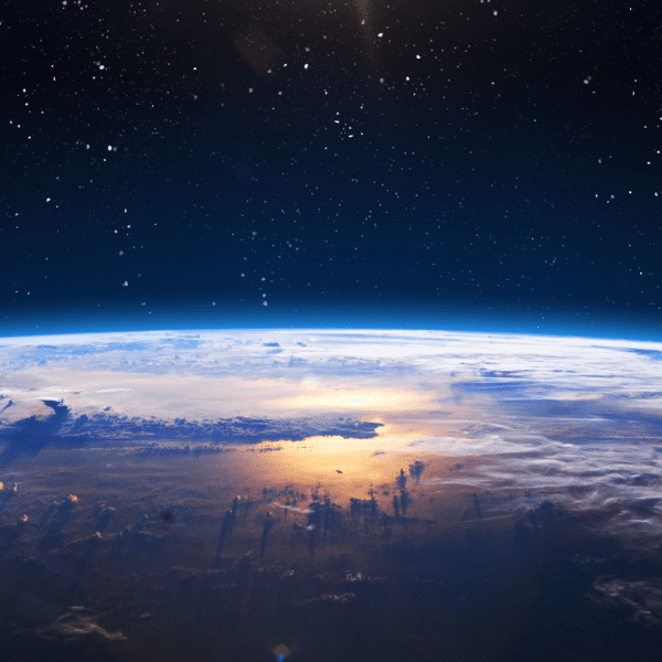 Planeta-Tierra-alcanza-la-máxima-velicidad- Blog Hola Telcel