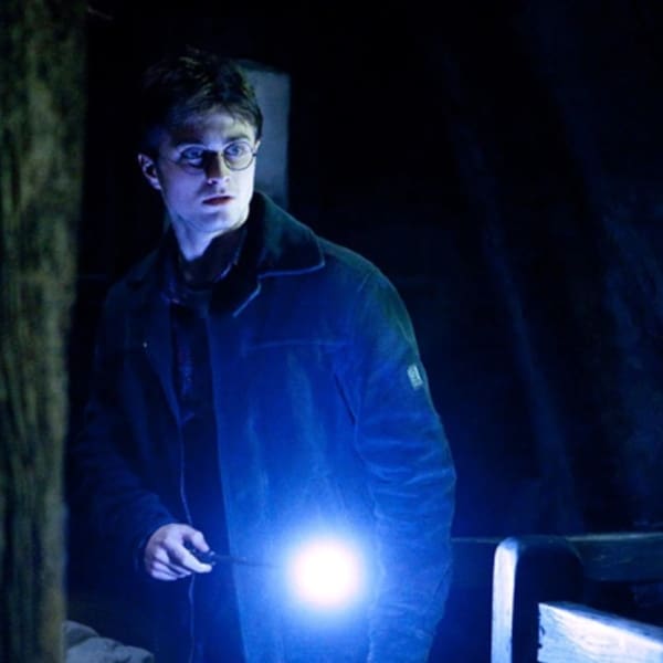 Harry Potter Lumos máxima, hechizo, cómo activarlo en tu teléfono.- Blog Hola Telcel 