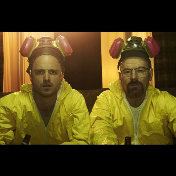 Los creadores Vince Gilligan y Peter Gould confirman el regreso de Bryan Cranston y Aaron Paul en la temporada 6 de Better Call Saul - Blog Hola Telcel