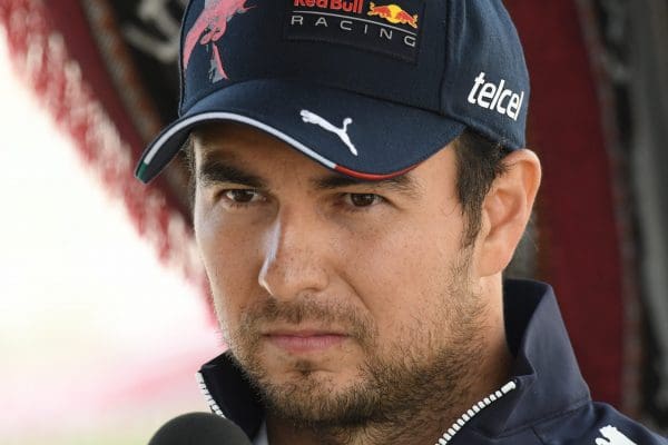 Sergio Pérez quedó en segundo lugar por instrucciones de rb.- Blog Hola Telcel