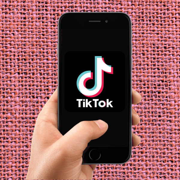 Con "Clear mode" de TikTok nada te estorbará en la pantalla al ver videos.-Blog Hola Telcel